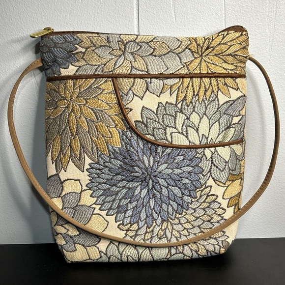 Danny K Handbags - Danny K Beverly Hills Floral Tapestry Crossbody Bag Adjustable Strap Purse